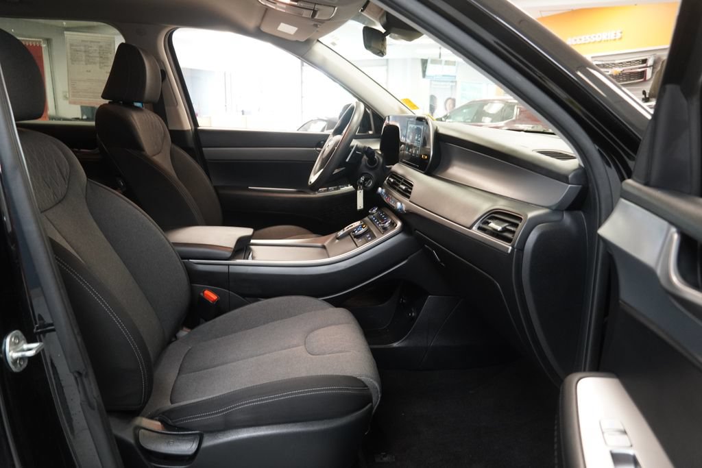 Used 2020 Hyundai Palisade SE AWD/4WD image 36