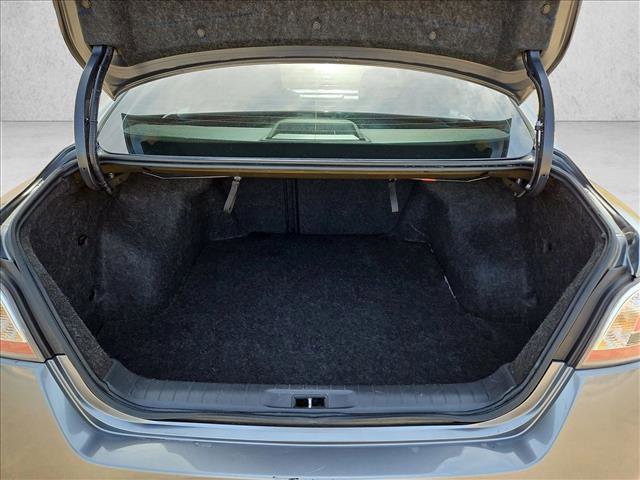 Used 2015 Nissan Altima 2.5 SL w/ Technology Package image 6