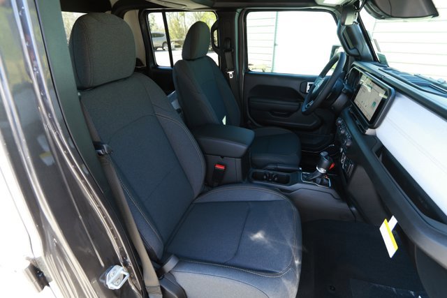 New 2026 Jeep Gladiator Sport image 26