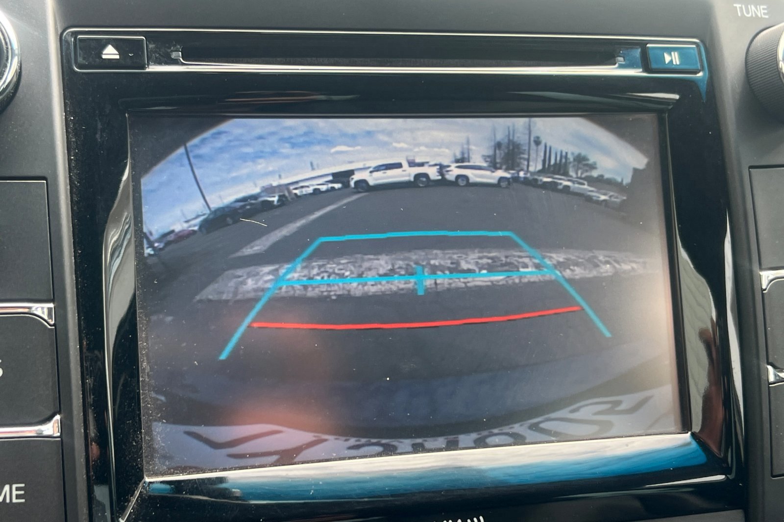 Certified 2017 Toyota Camry XLE w/ Moonroof Package image 18