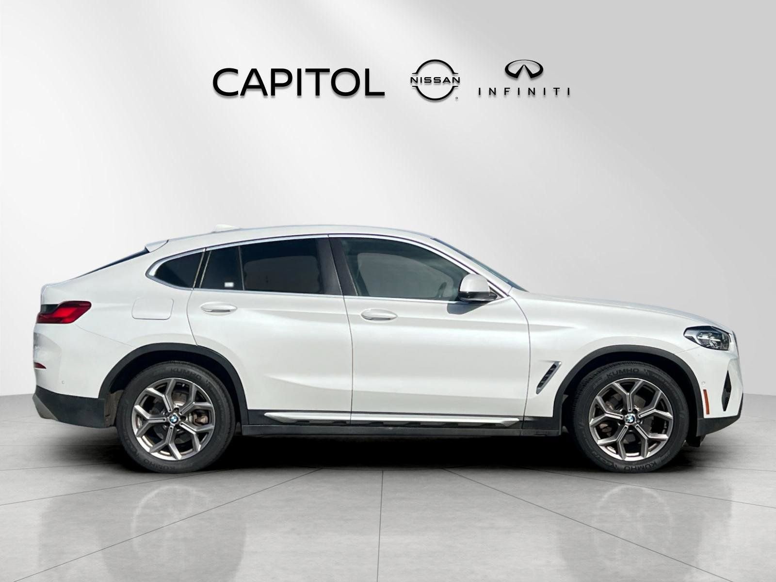 Used 2023 BMW X4 xDrive30i image 6