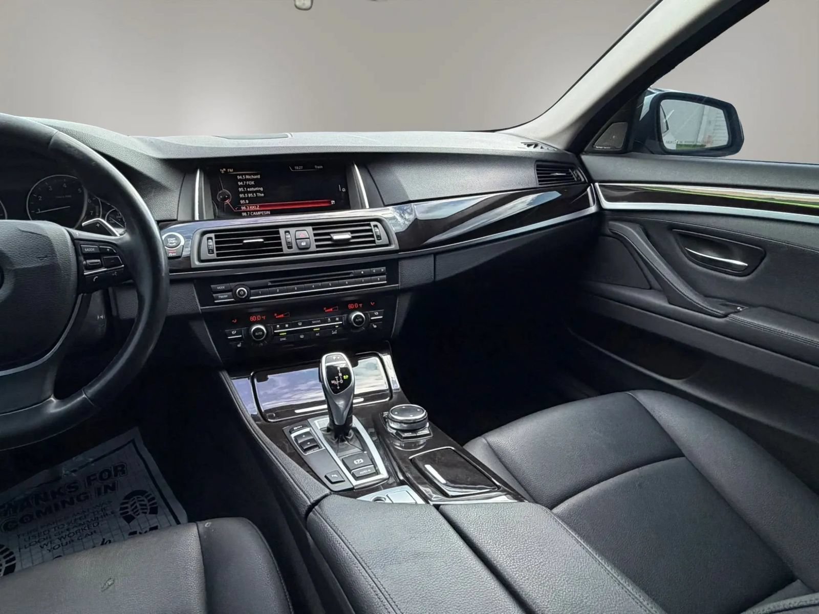 Used 2016 BMW 528i Sedan RWD image 21