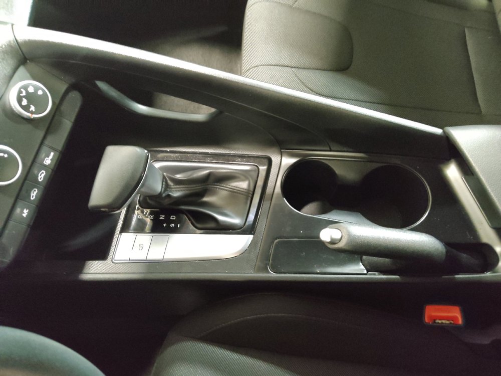 Used 2025 Hyundai Elantra SE image 26