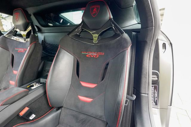 Used 2022 Lamborghini Huracan EVO image 56