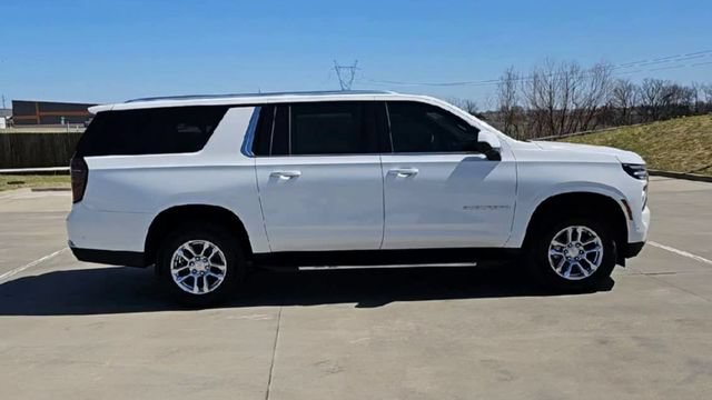 New 2026 Chevrolet Suburban LS w/ Max Trailering Package RWD image 9