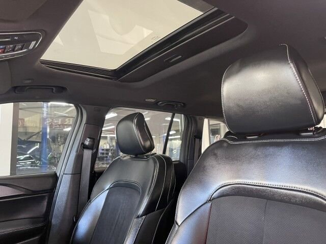 Used 2024 Jeep Grand Cherokee Altitude image 11