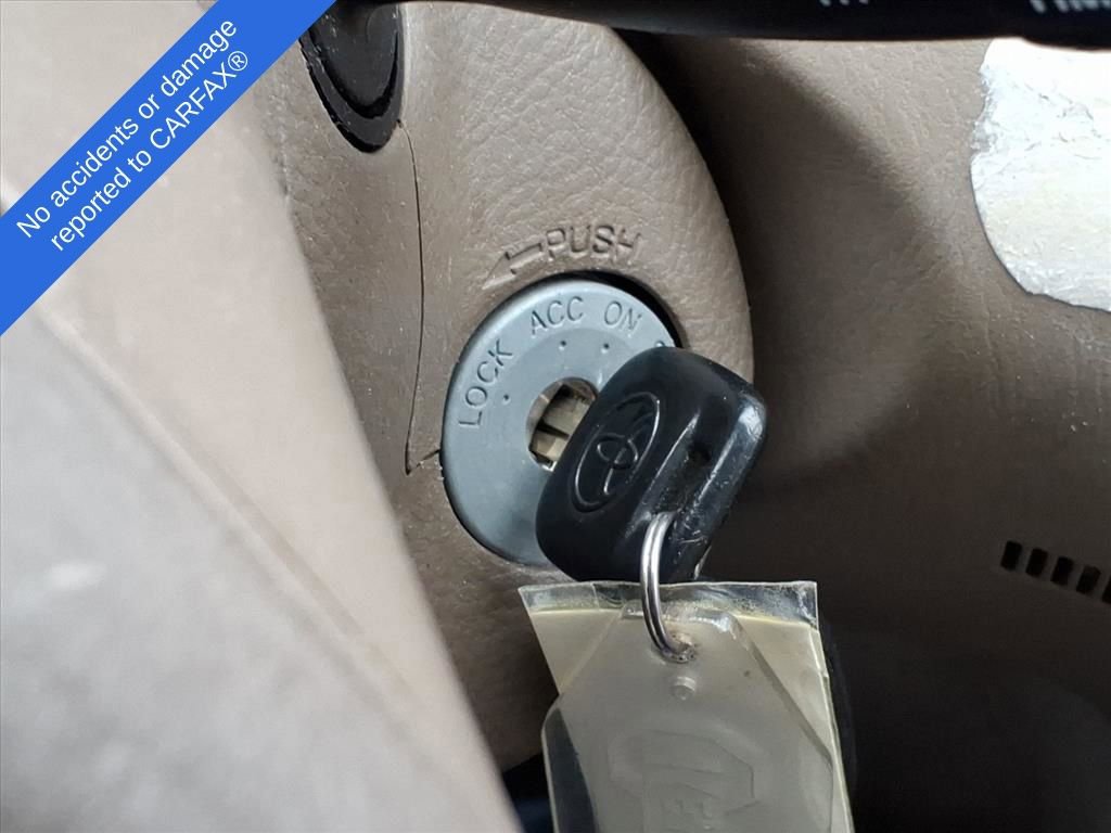 Used 2003 Toyota Corolla LE image 27