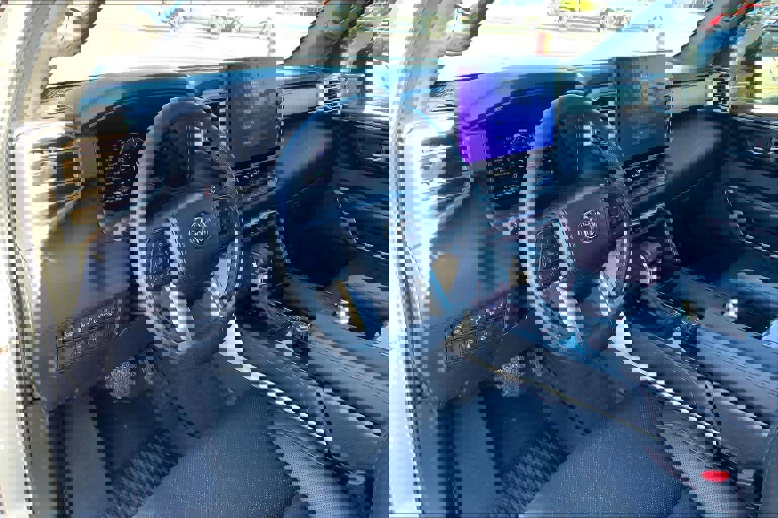 Used 2025 Toyota Sequoia SR5 w/ SR5 Premium Package image 18