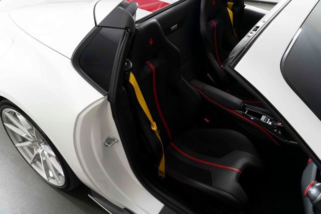 Used 2022 Ferrari 812 GTS RWD image 27
