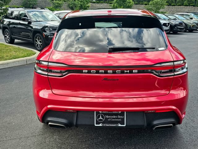 Used 2022 Porsche Macan AWD/4WD image 9