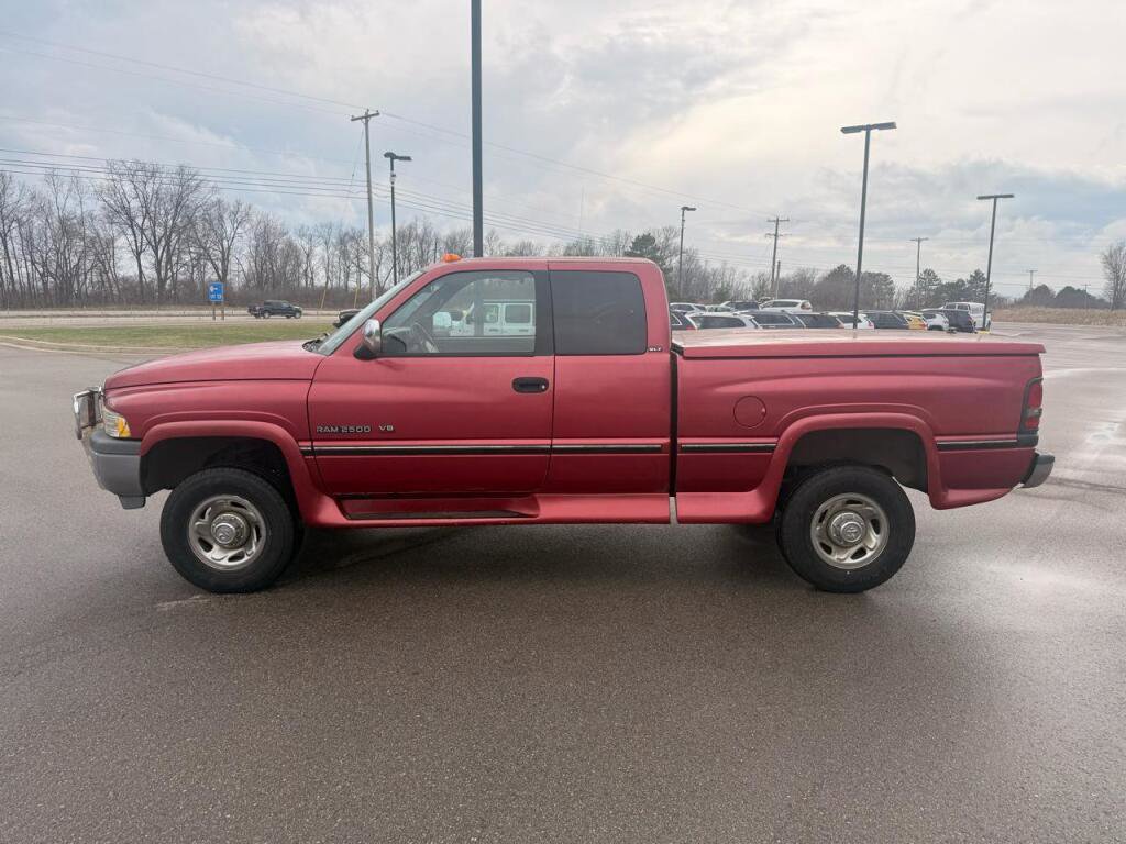 Used 1997 Dodge Ram 2500 Truck 4x4 Club Cab image 6