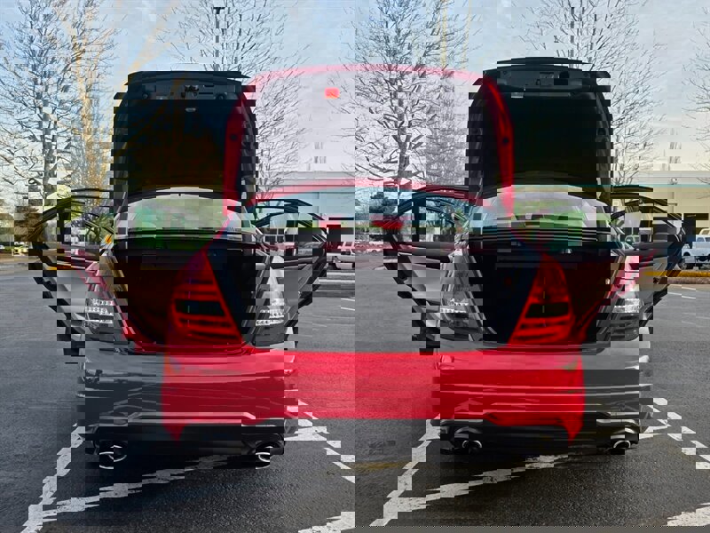 Used 2013 Mercedes-Benz C 300 4MATIC Sedan image 21