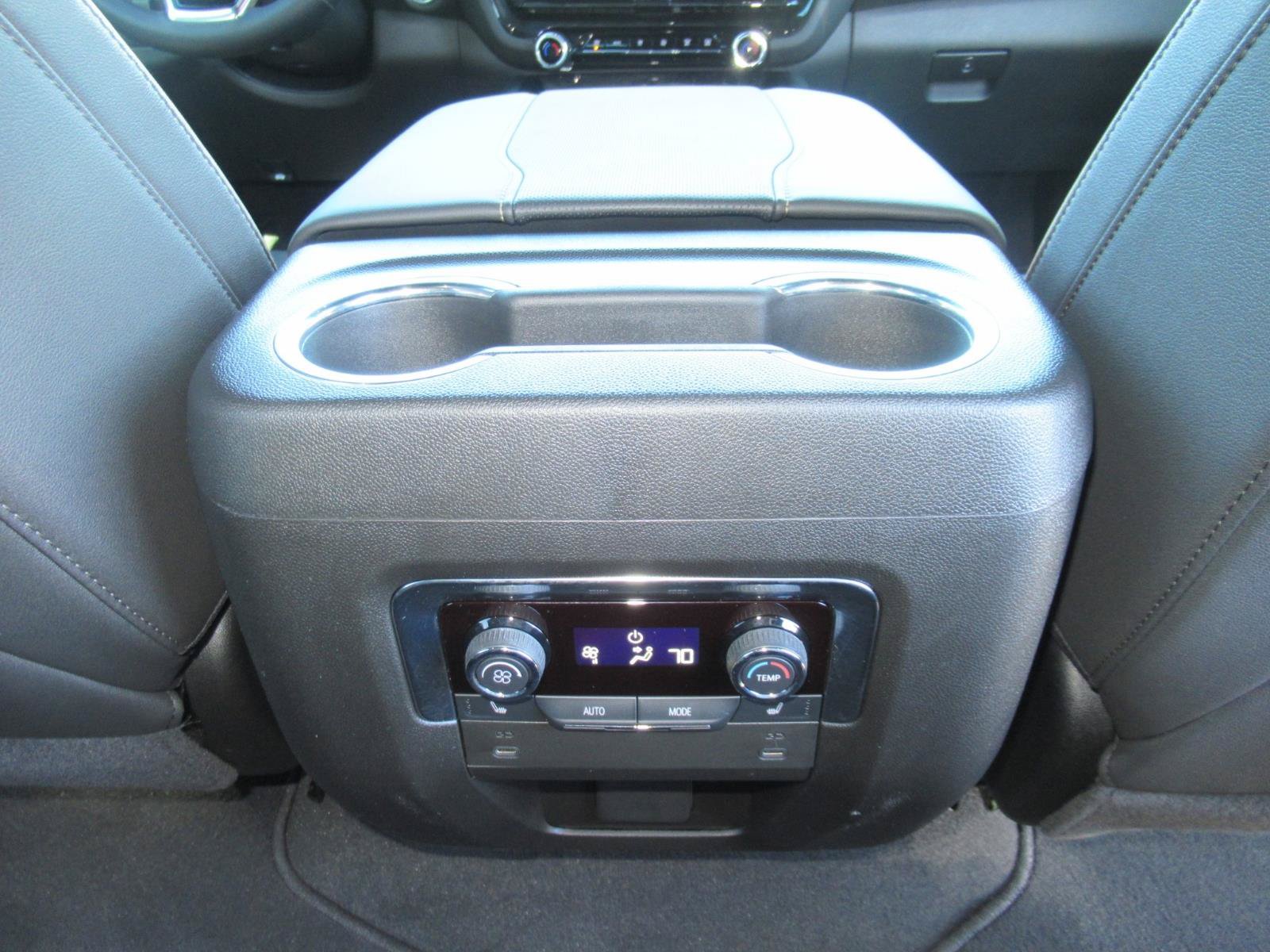 Used 2025 Chevrolet Tahoe Premier w/ Sun And Tow Package AWD/4WD image 36