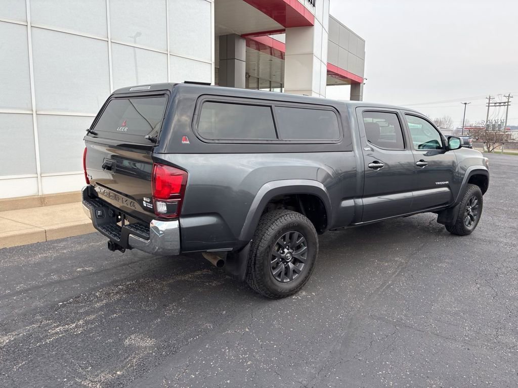 Used 2020 Toyota Tacoma SR5 AWD/4WD image 17
