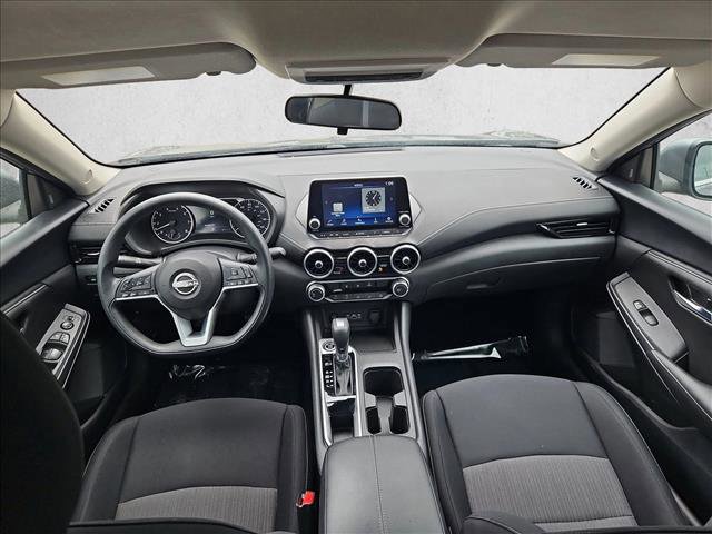 Used 2024 Nissan Sentra SV image 17