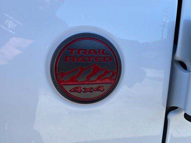 Used 2024 Jeep Wrangler Unlimited Rubicon AWD/4WD image 10