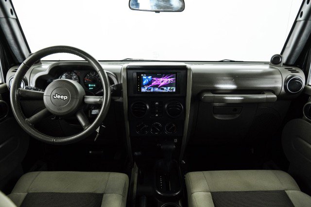 Used 2008 Jeep Wrangler Unlimited X image 11