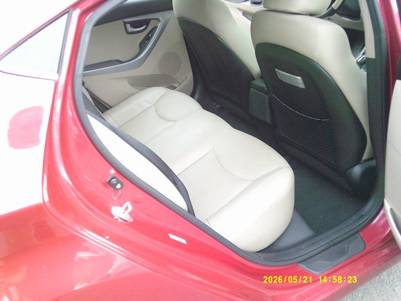 Used 2014 Hyundai Elantra Limited w/ Option Group 03 FWD image 18