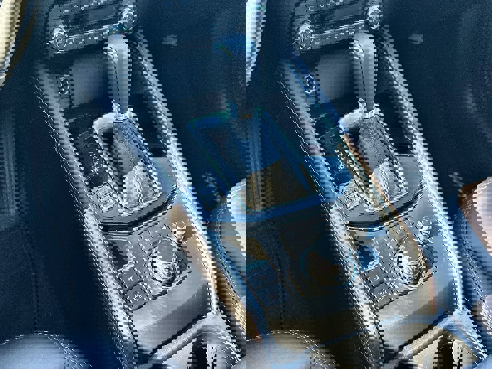 Used 2024 MAZDA CX-5 Signature image 23