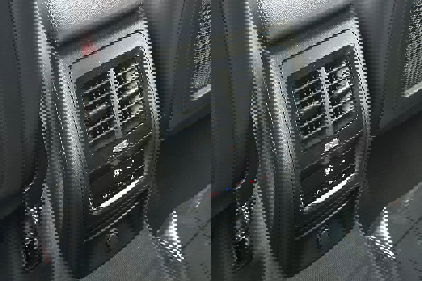 Used 2019 BMW X3 xDrive30i w/ Driving Assistance Package image 14