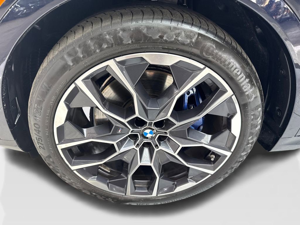 Used 2024 BMW X7 xDrive40i w/ M Sport Package AWD/4WD image 92