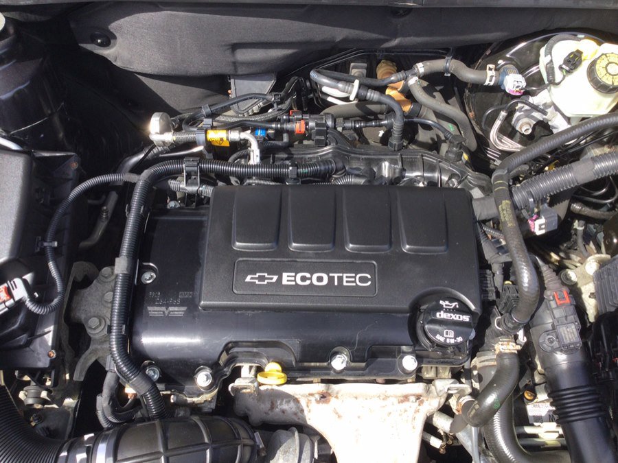 Used 2015 Chevrolet Cruze LTZ w/ Sun, Sound and Sport Package image 47