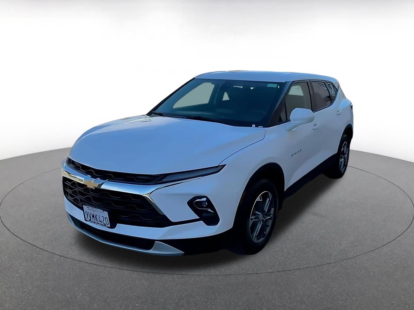 Used 2026 Chevrolet Blazer LT FWD image 7