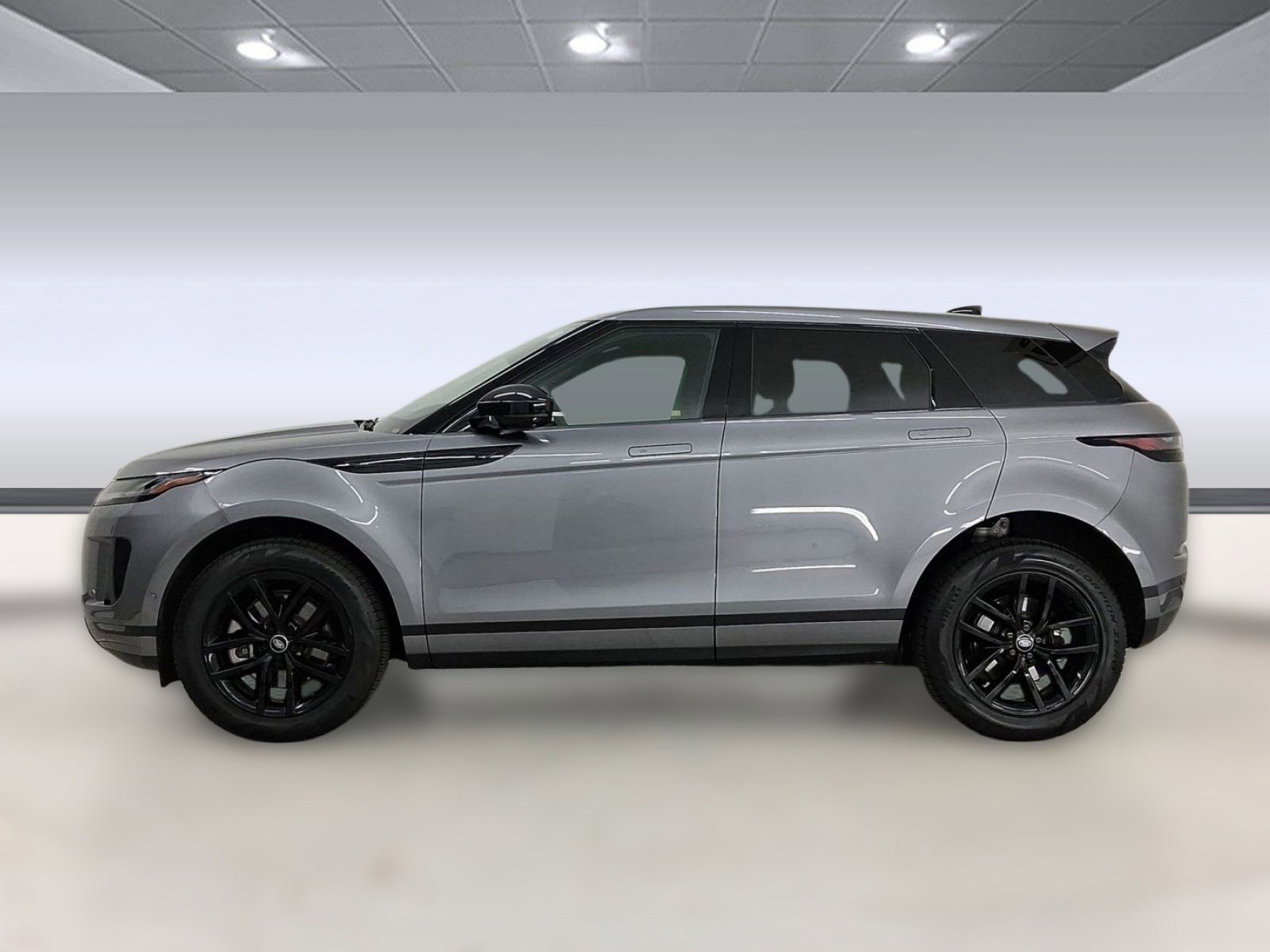 Used 2025 Land Rover Range Rover Evoque S image 2