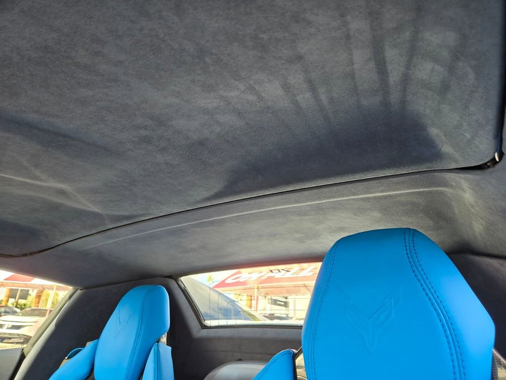 Used 2023 Chevrolet Corvette Stingray Premium Conv w/ Stealth Interior Trim Package image 12