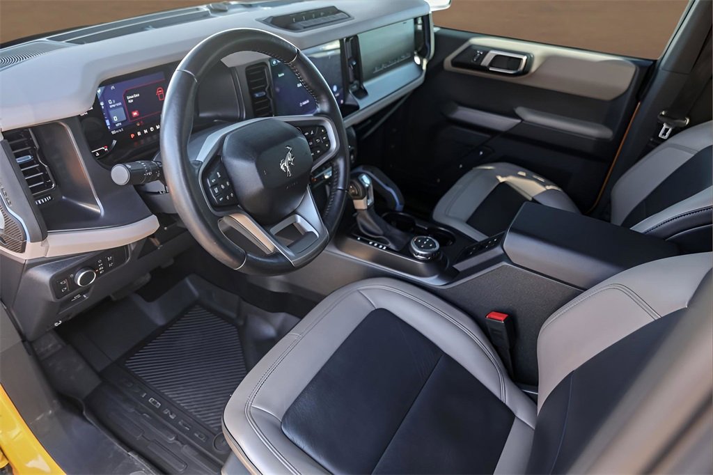 Used 2022 Ford Bronco Wildtrak image 10