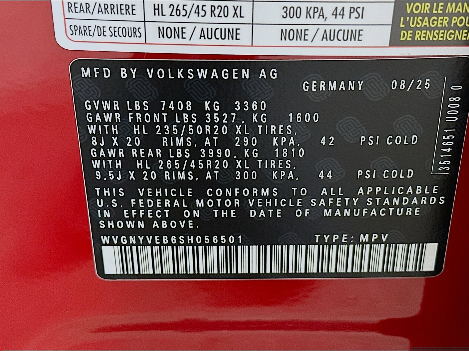 New 2025 Volkswagen ID. Buzz Pro S Plus AWD/4WD image 45