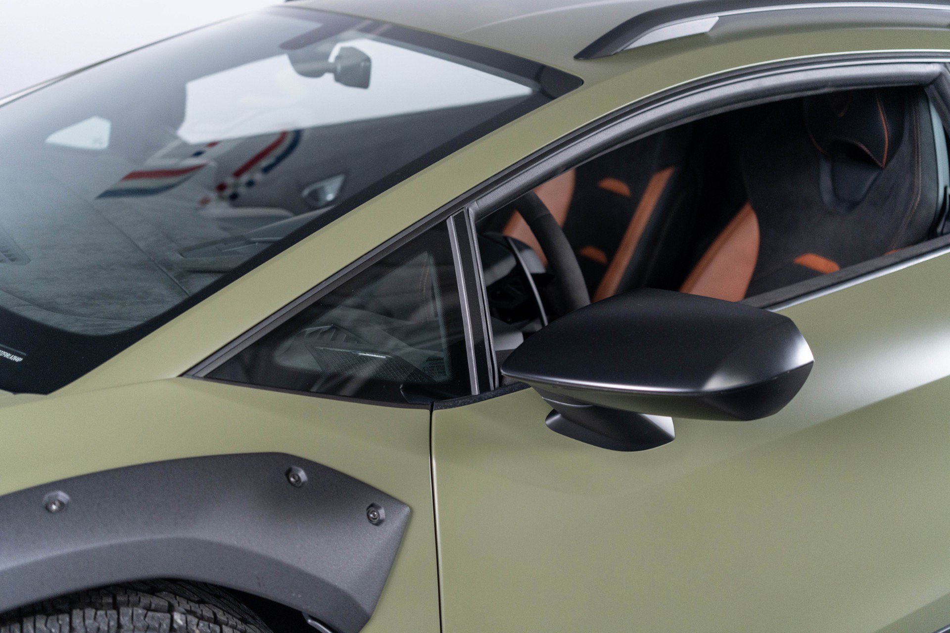 Used 2024 Lamborghini Huracan Sterrato AWD/4WD image 8