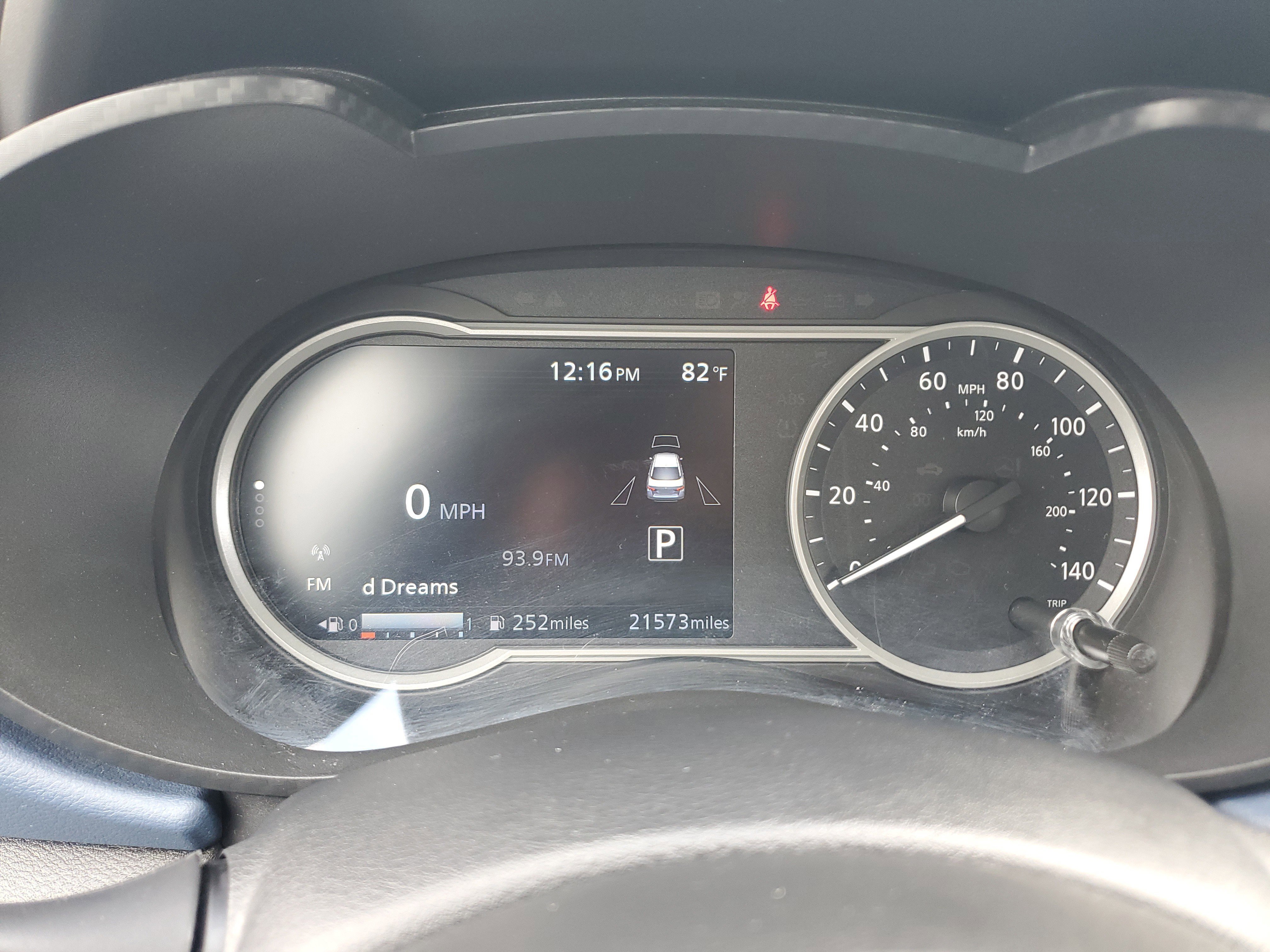 Used 2025 Nissan Versa SV image 30