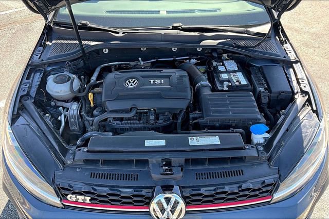 Used 2018 Volkswagen GTI S image 29