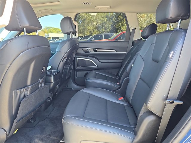 Used 2024 Kia Telluride S w/ S Sunroof Package image 13