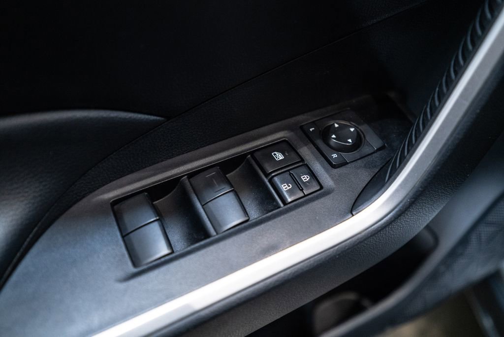 Used 2024 Toyota RAV4 LE image 21
