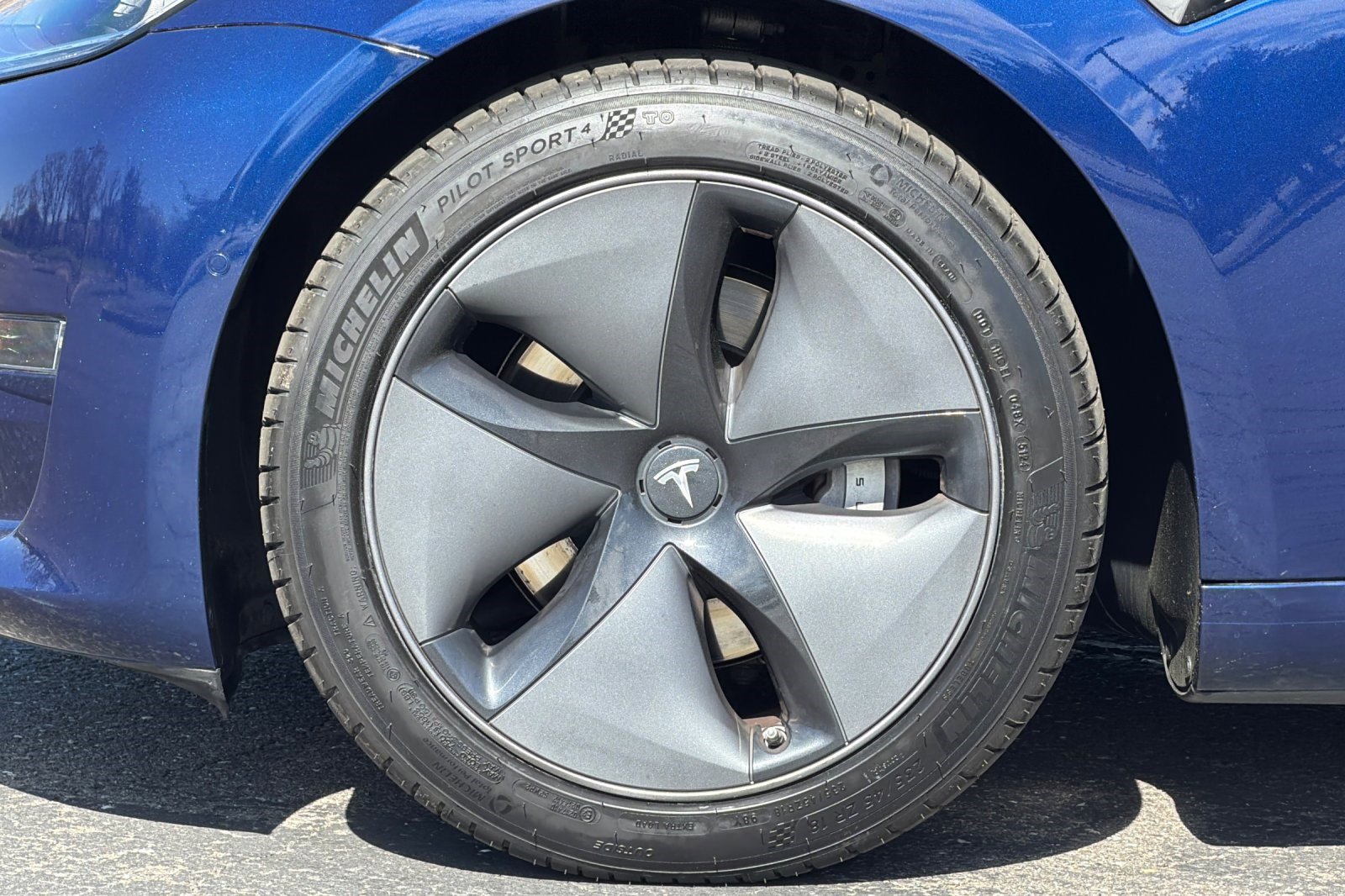 Used 2018 Tesla Model 3 Long Range image 35