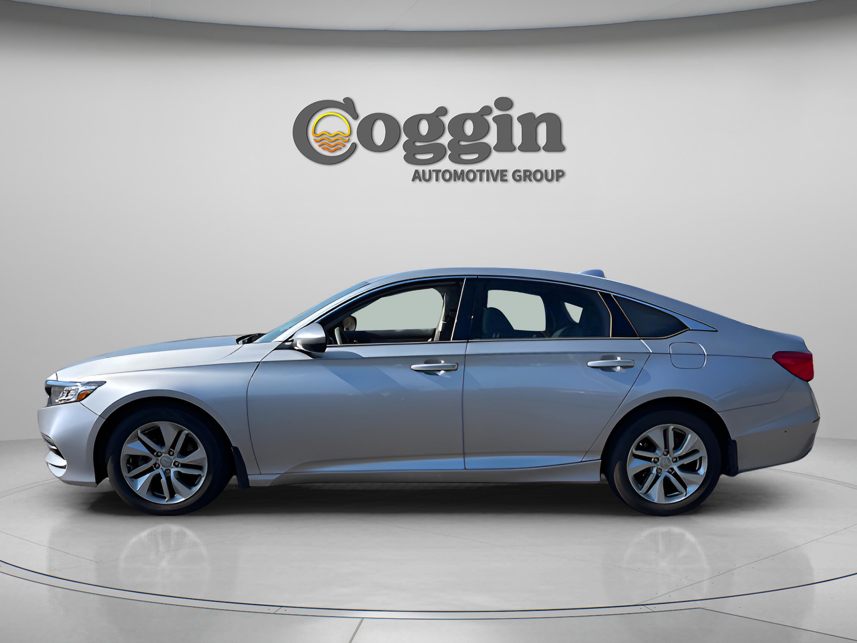 Used 2019 Honda Accord LX image 2