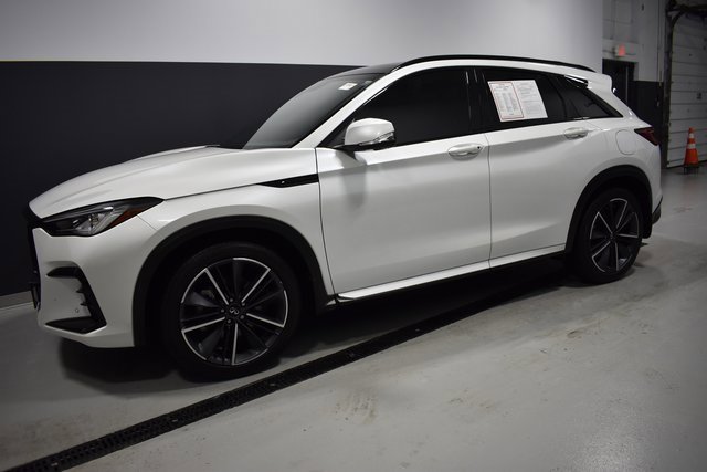 Used 2023 INFINITI QX50 Sport image 2