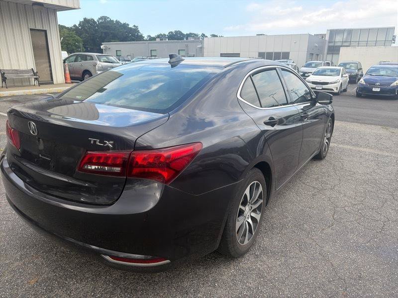 Used 2016 Acura TLX FWD image 9