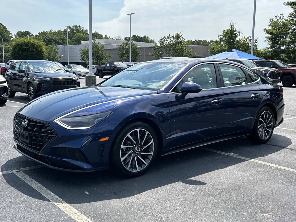 Used 2022 Hyundai Sonata Limited w/ Cargo Package FWD image 5