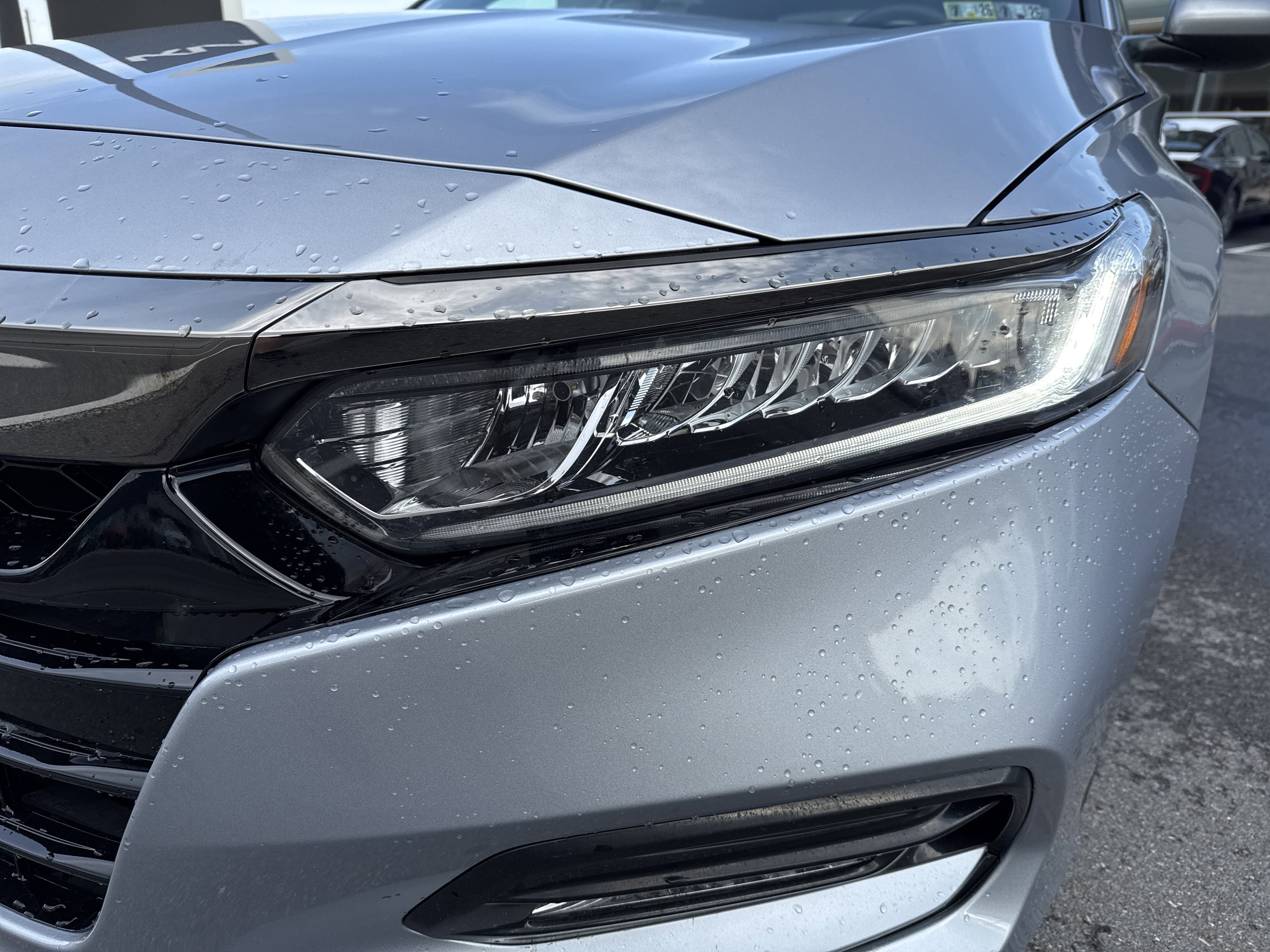 Used 2018 Honda Accord Sport image 10