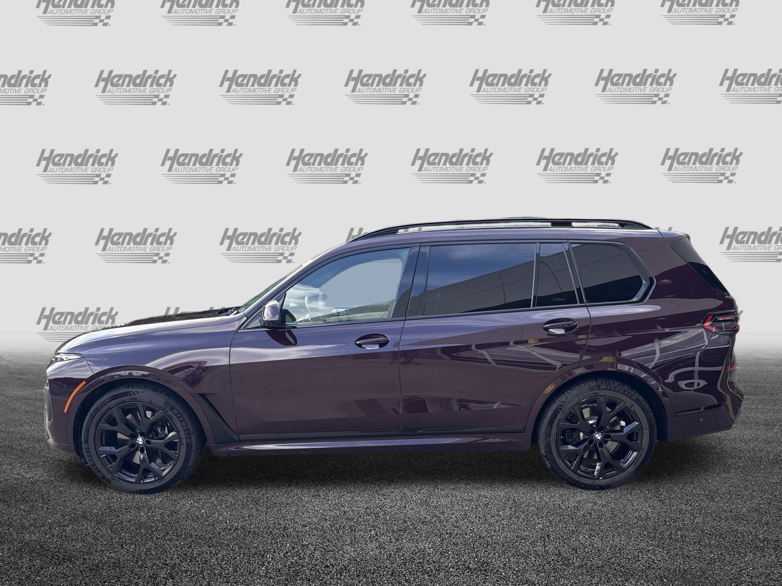 Used 2025 BMW X7 xDrive40i w/ M Sport Package AWD/4WD image 7