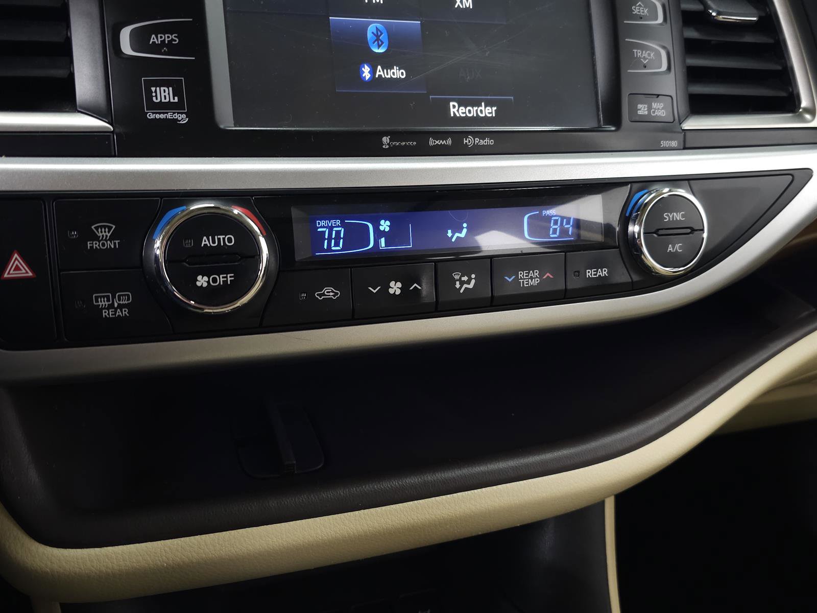 Used 2017 Toyota Highlander Limited AWD/4WD image 26