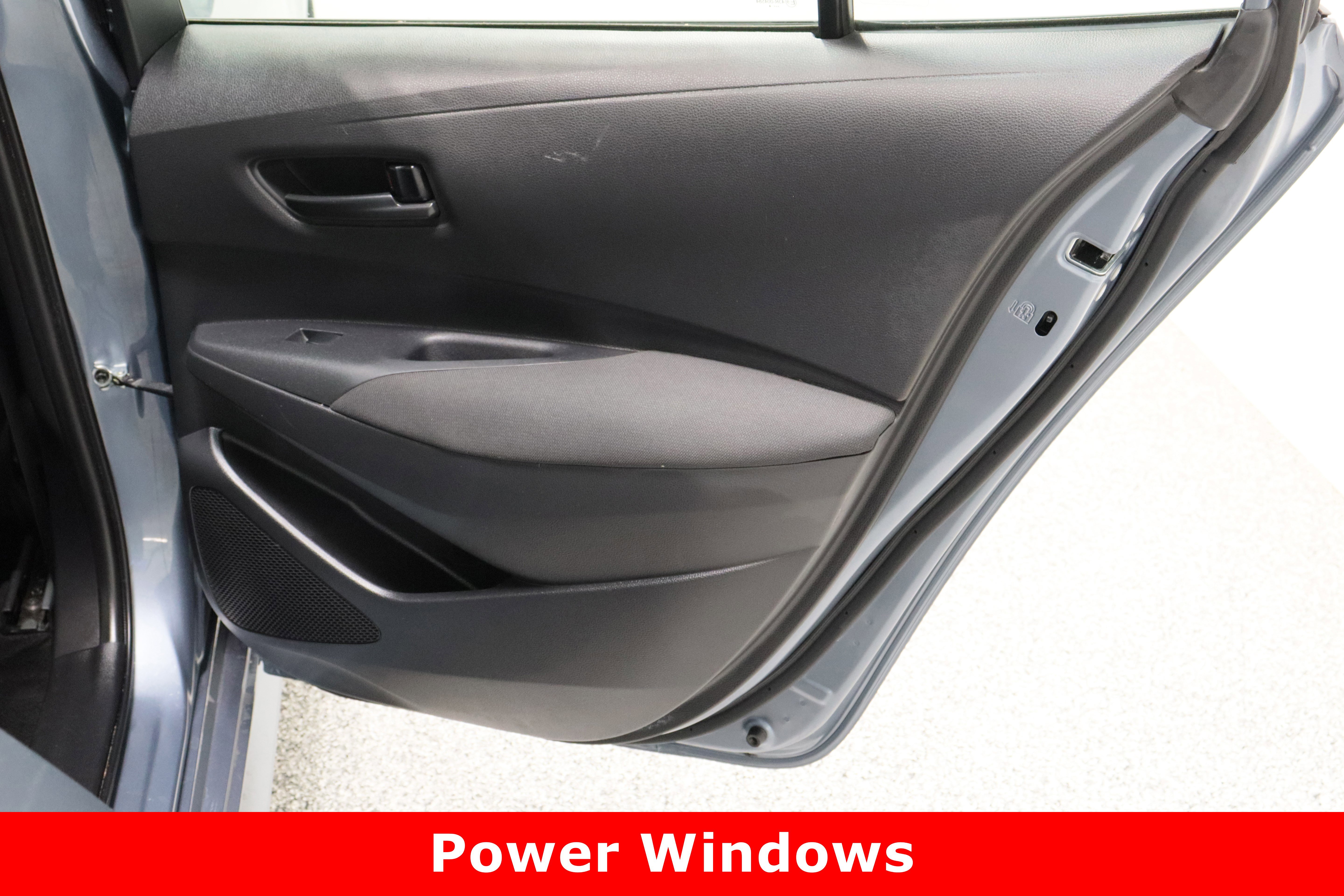 Used 2024 Toyota Corolla LE image 29