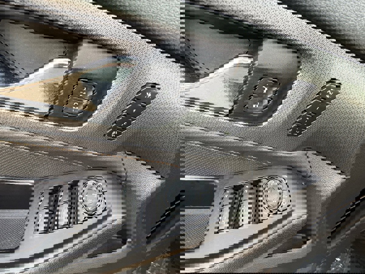 Used 2019 Chevrolet Traverse Premier w/ Redline Edition image 26