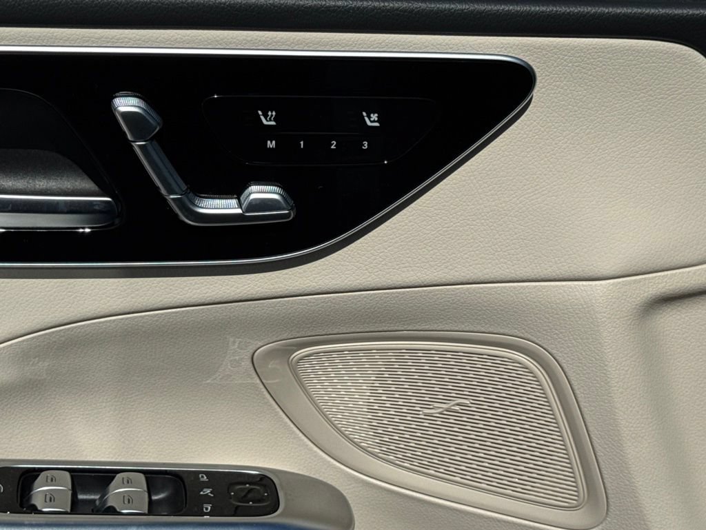 New 2026 Mercedes-Benz C 300 Sedan image 17