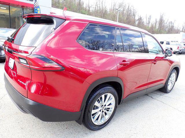Certified 2024 Toyota Grand Highlander AWD image 4