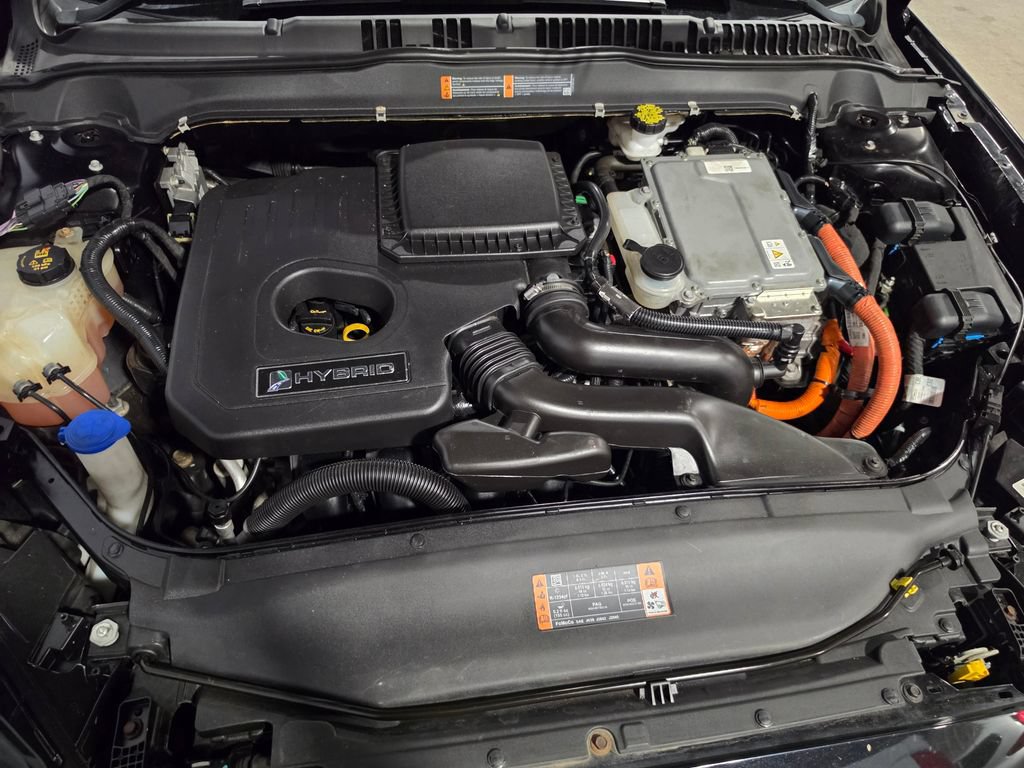Used 2019 Ford Fusion Titanium FWD image 9