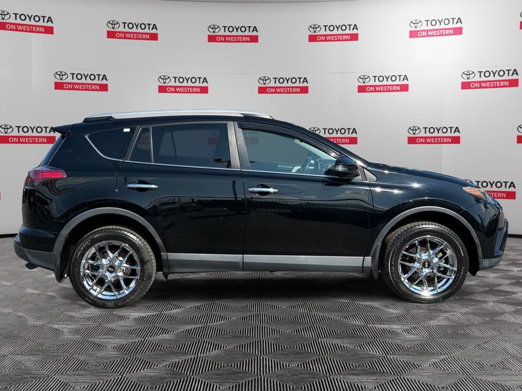 Certified 2016 Toyota RAV4 Limited AWD/4WD image 4